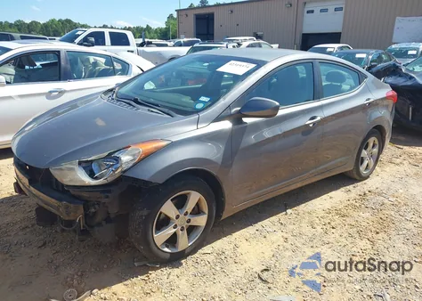 2011 Hyundai Elantra Gls z USA, uszkodzony, nr VIN 5NPDH4AE5BH060759